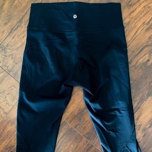 In Movement Crop *Everlux 19”